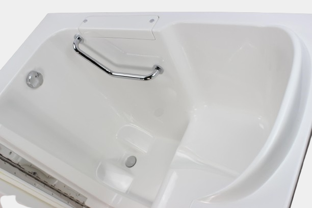 StandardWalkInTub3 Standard Walk In Bathtub - Image 1