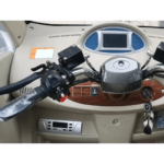 GIO GOLF ENCLOSED MOBILITY SCOOTER 60V 1200W, top speed 18mph, Range up to 30 miles, backup camera, heater, fan, alarm, media center, 500lb load capacity - Image 5